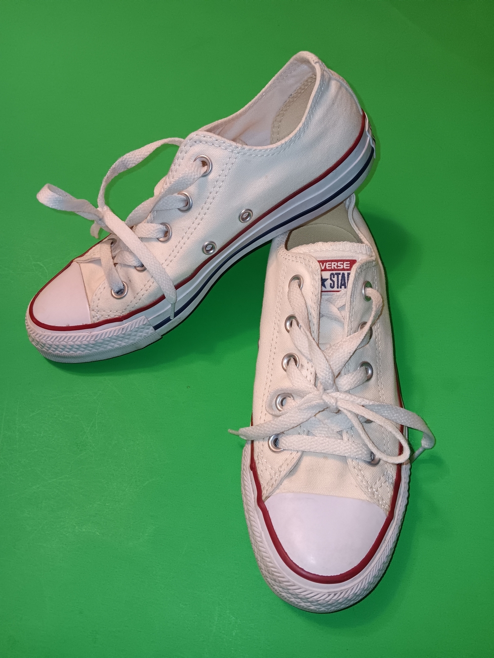 Converse Chuck Taylor All Star White Sneakers/Shoes (M7652)Preowned Women's Sz 6